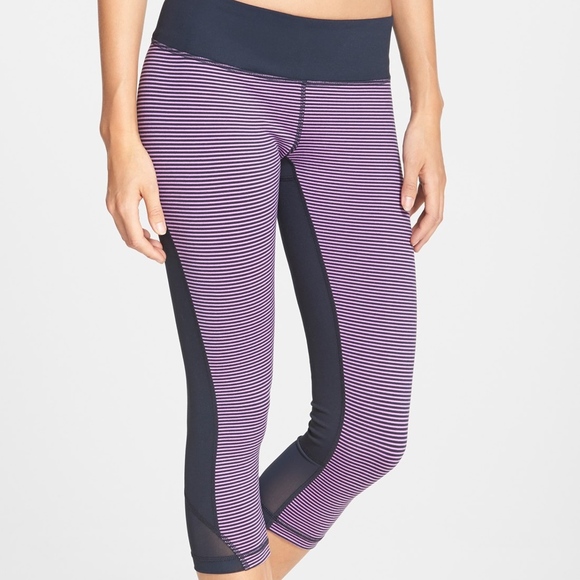 USED Zella Live In Point Break‎ Slim Fit Capri Leggings Navy/Eclipse [ XL ]#1629 - Picture 2 of 4